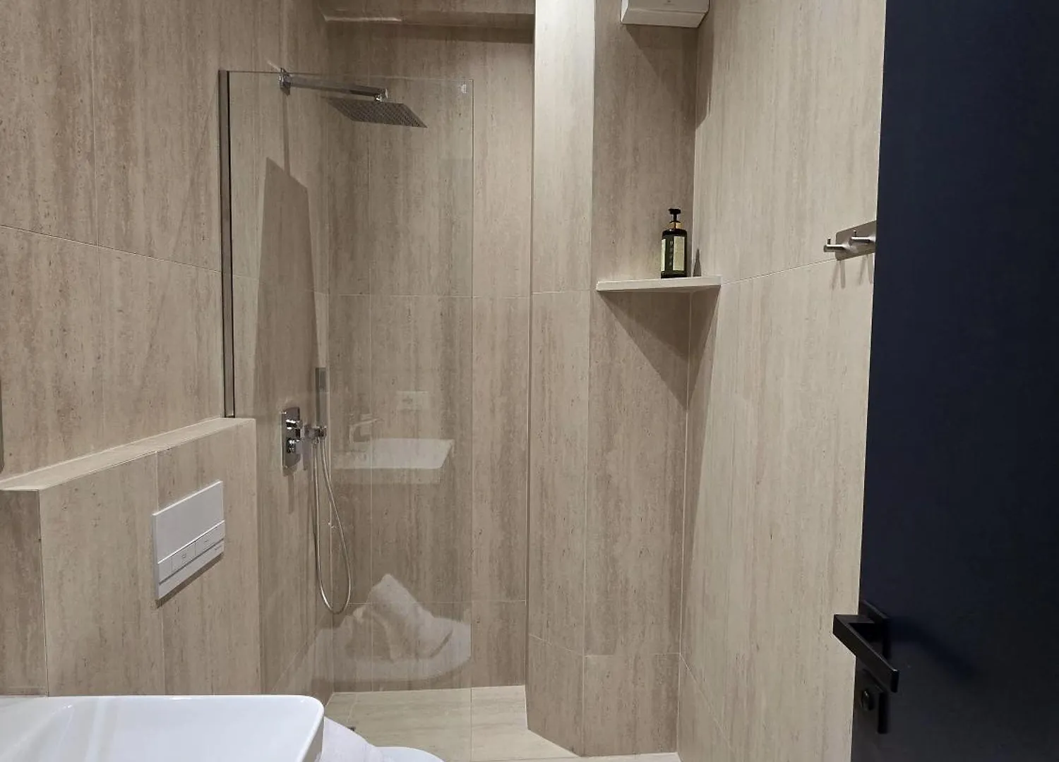 Sols Center Rooms Tirana