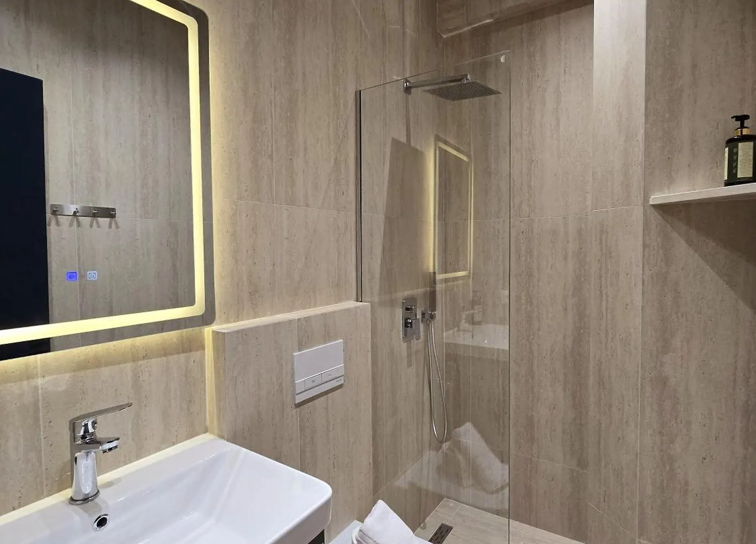 Sols Center Rooms Tirana